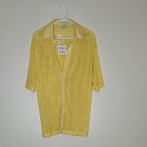 DAVI & DANI Yellow Textured Blouse